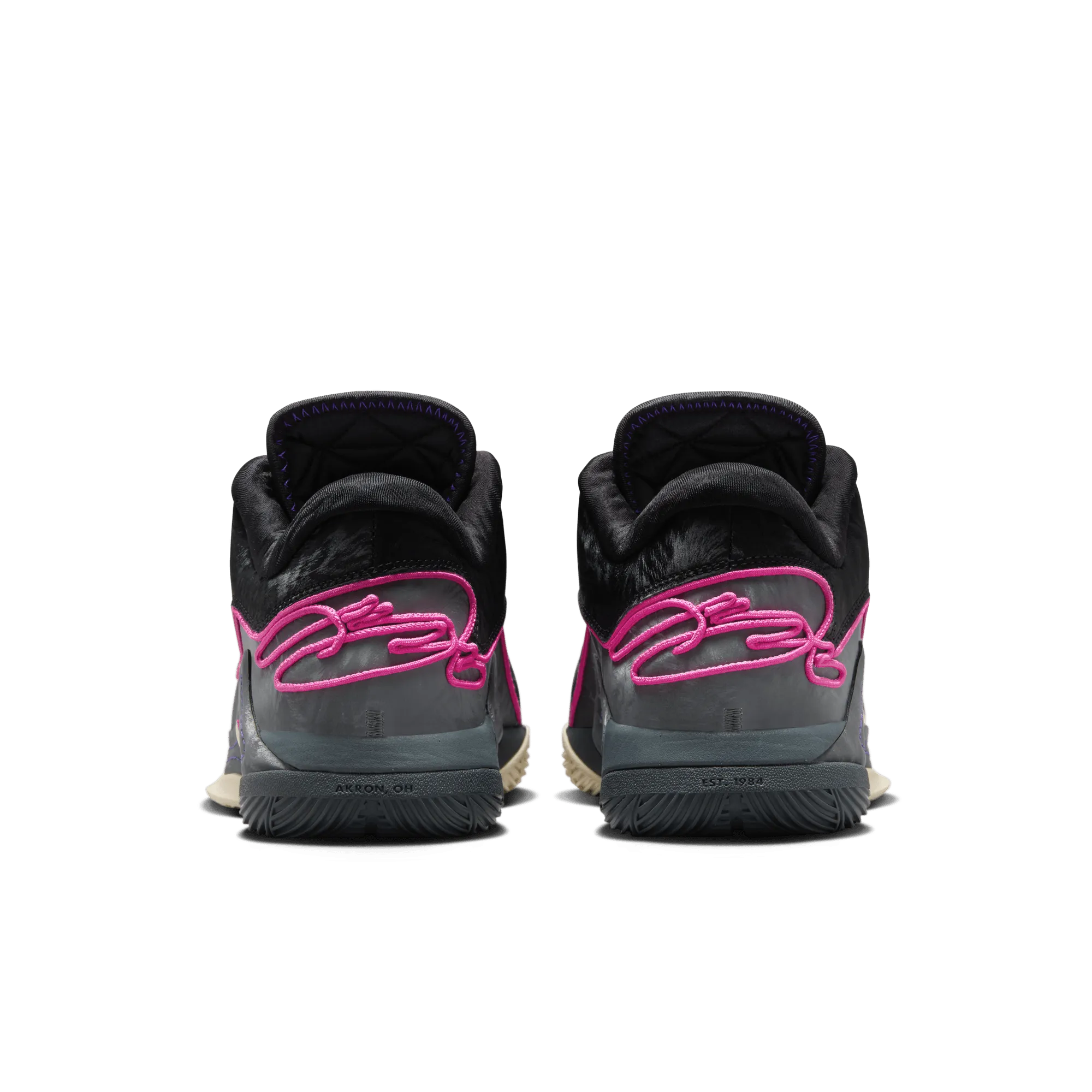 LEBRON XXII EP BASKETBALL SHOES