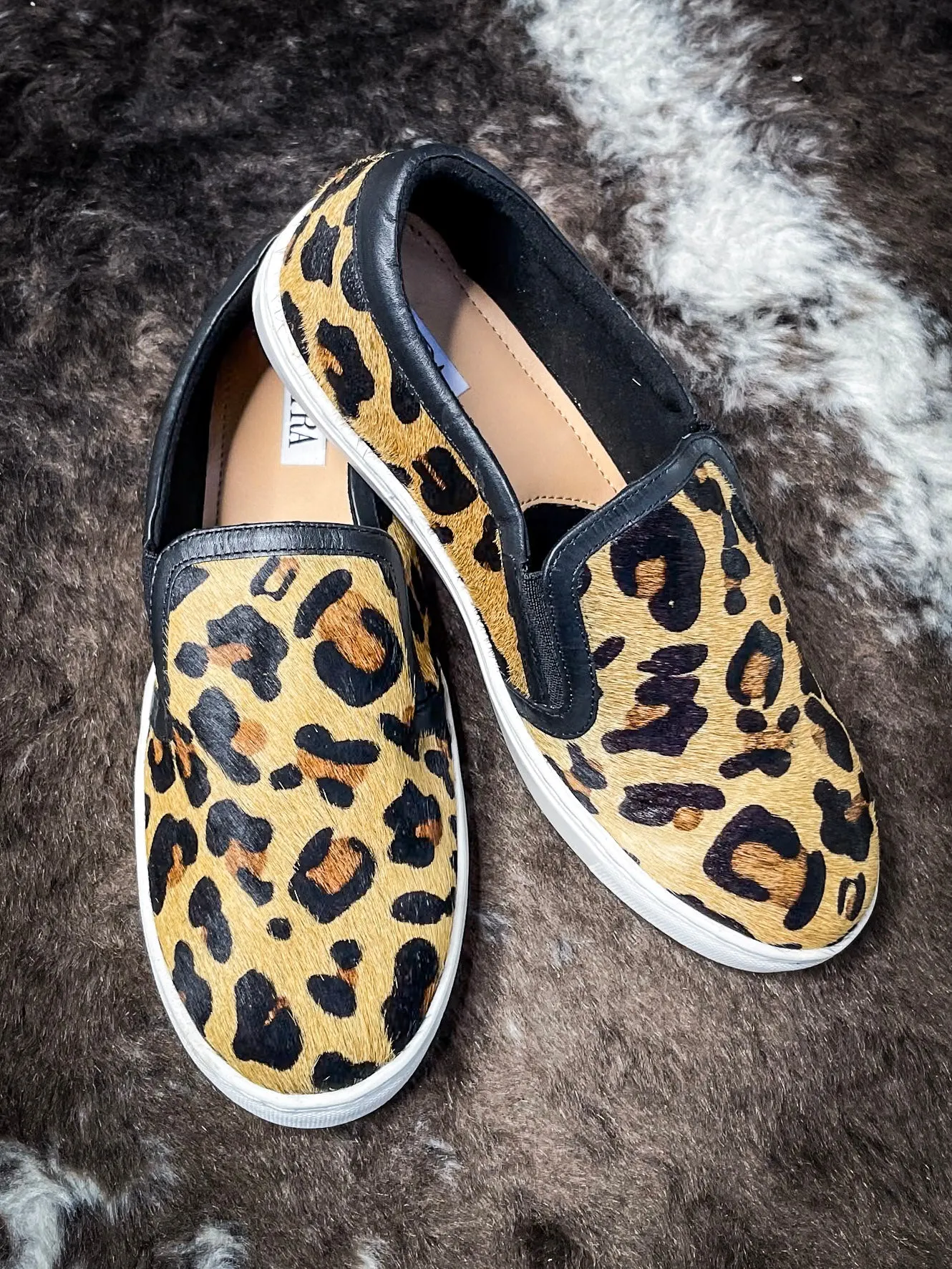Myra Bag - Plush Sneakers