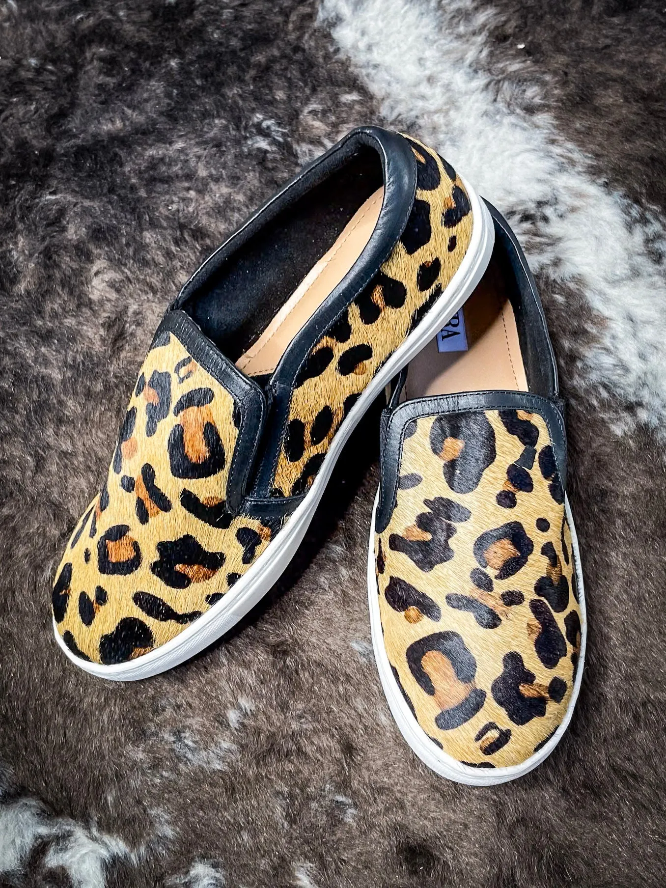 Myra Bag - Plush Sneakers